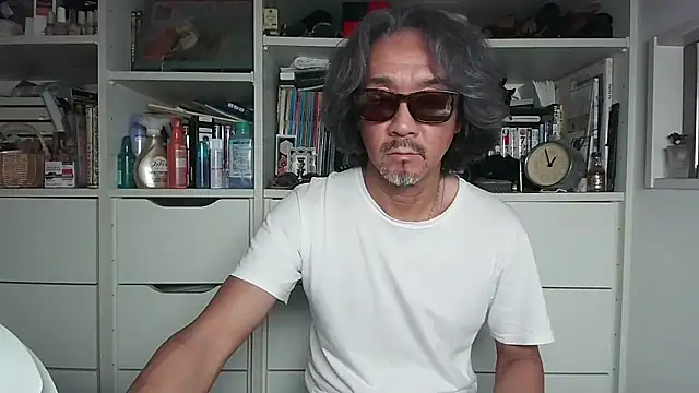 Snapshot of MtaS1 chatting on July 2, 2026, 3:51 pm MtaS1 online show from July 2, 2026, 3:51 pm