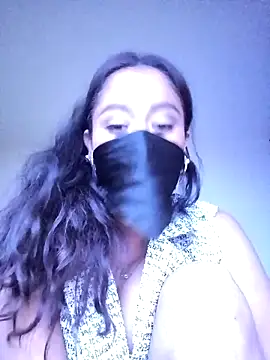 Snapshot of Milove86 chatting on February 17, 2026, 5:16 am Milove86 online show from February 17, 2026, 5:16 am