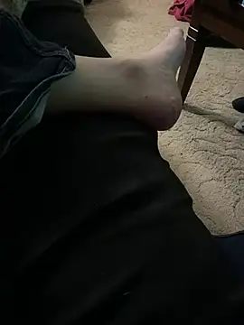 mgross8966 online show from February 9, 2026, 1:47 am