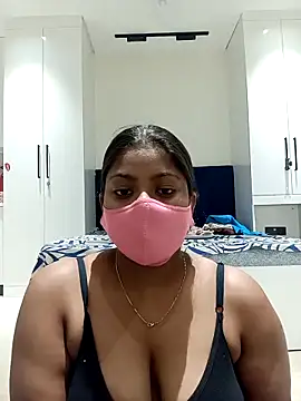 Snapshot of Sunitak450 chatting on February 8, 2026, 3:10 pm Sunitak450 online show from February 8, 2026, 3:10 pm