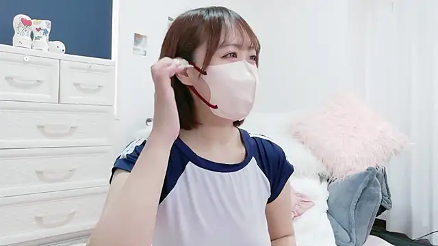 Himari 162 online show from May 17, 2026, 4:23 am
