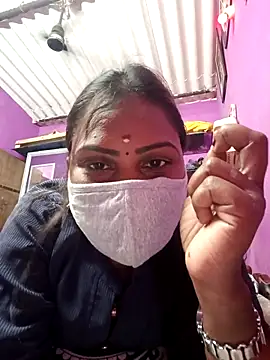 Snapshot of Tamil_Hot_Nisha chatting on April 5, 2026, 5:47 am Tamil Hot Nisha online show from April 5, 2026, 5:47 am