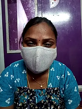 Snapshot of Tamil_Hot_Nisha chatting on March 7, 2026, 4:30 am Tamil Hot Nisha online show from March 7, 2026, 4:30 am