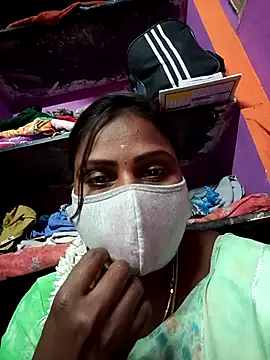 Snapshot of Tamil_Hot_Nisha chatting on March 9, 2026, 4:32 pm Tamil Hot Nisha online show from March 9, 2026, 4:32 pm