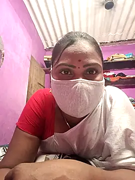 Snapshot of Tamil_Hot_Nisha chatting on April 8, 2026, 5:53 am Tamil Hot Nisha online show from April 8, 2026, 5:53 am