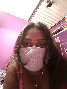 Snapshot of Tamil_Hot_Nisha chatting on April 4, 2026, 4:30 am Tamil Hot Nisha online show from April 4, 2026, 4:30 am