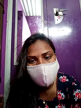 Snapshot of Tamil_Hot_Nisha chatting on March 8, 2026, 5:44 am Tamil Hot Nisha online show from March 8, 2026, 5:44 am