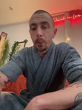 Piratee666 online show from March 30, 2026, 7:32 am