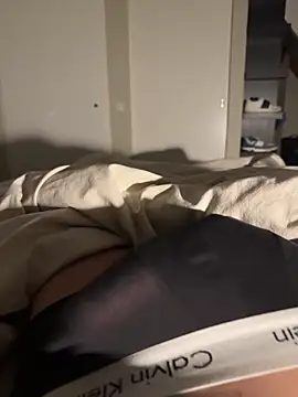 Robertocavall online show from February 8, 2026, 11:02 pm