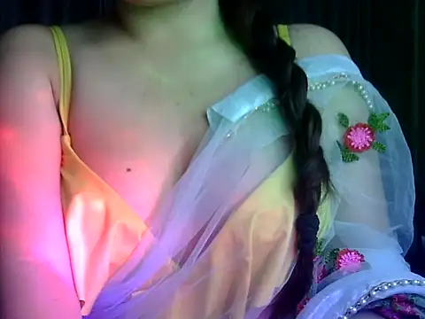 anvika 1709 online show from April 11, 2026, 5:49 pm