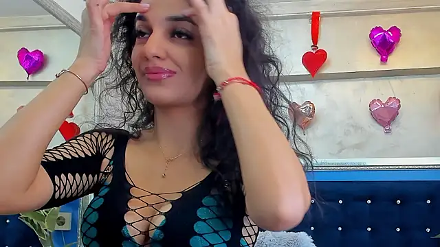 YasmineDelight online show from March 9, 2026, 8:07 am