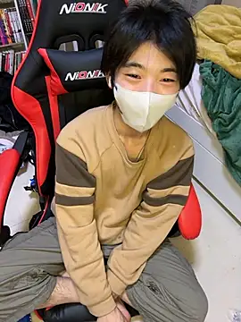 Snapshot of Mura109905 chatting on March 18, 2026, 10:51 am Mura109905 online show from March 18, 2026, 10:51 am