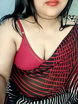 Snapshot of Miss-Prity chatting on April 10, 2026, 8:05 pm Miss-Prity online show from April 10, 2026, 8:05 pm