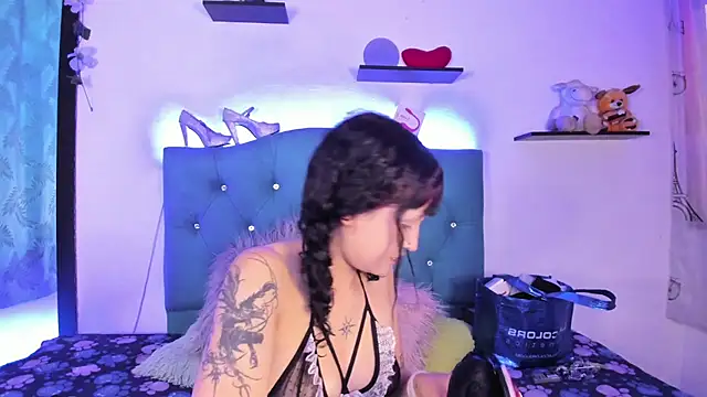 Snapshot of Gemma_honey chatting on April 15, 2026, 2:10 pm Gemma honey online show from April 15, 2026, 2:10 pm