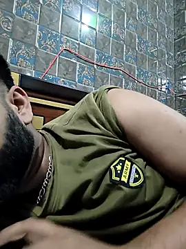 MrCurioX online show from April 19, 2026, 6:10 pm