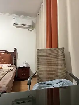 Snapshot of LXR77887 chatting on February 2, 2026, 5:01 pm LXR77887 online show from February 2, 2026, 5:01 pm