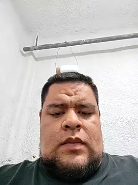 Snapshot of Caliente_Gor chatting on February 10, 2026, 12:31 am Caliente Gor online show from February 10, 2026, 12:31 am