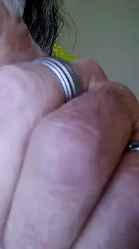 Snapshot of PastingForgiver chatting on April 11, 2026, 6:11 pm PastingForgiver online show from April 11, 2026, 6:11 pm