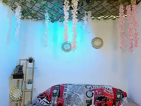 Yoel hot2004 online show from February 10, 2026, 7:46 pm