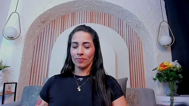 Snapshot of violet_scott_ chatting on March 26, 2026, 10:29 pm violet scott online show from March 26, 2026, 10:29 pm