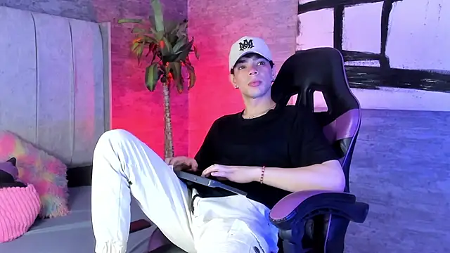 Elbombondelcircuit online show from February 24, 2026, 7:20 am