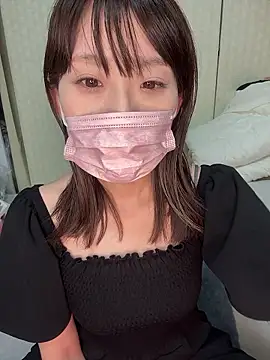 Snapshot of Mio-cc chatting on April 9, 2026, 2:35 am Mio-cc online show from April 9, 2026, 2:35 am