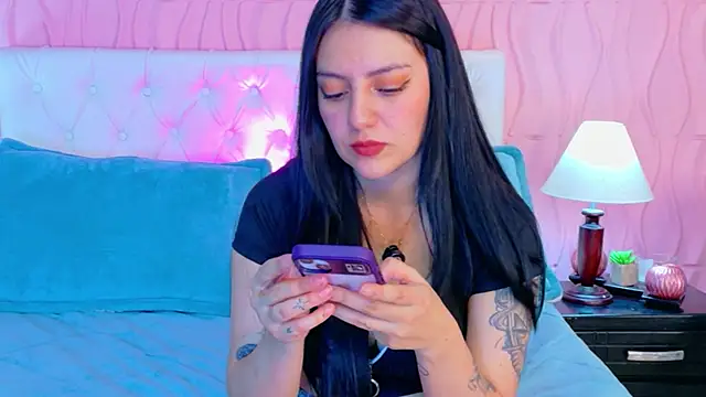 Snapshot of Mia_Cherry__ chatting on February 17, 2026, 6:49 pm Mia Cherry online show from February 17, 2026, 6:49 pm