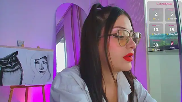 Artt Juli online show from March 26, 2026, 10:07 pm