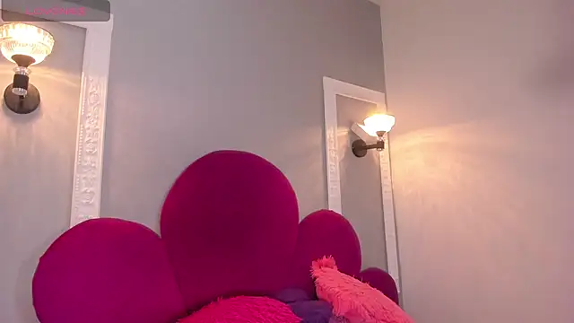 Snapshot of Raven_love chatting on May 22, 2026, 8:29 pm Raven love online show from May 22, 2026, 8:29 pm