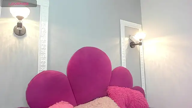 Snapshot of Raven_love chatting on May 25, 2026, 6:06 pm Raven love online show from May 25, 2026, 6:06 pm