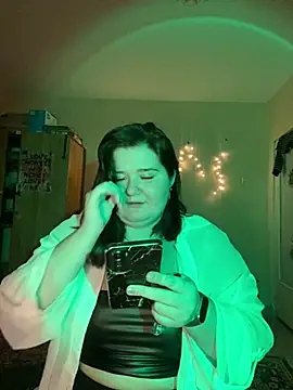 AngelKiras online show from February 10, 2026, 7:13 pm