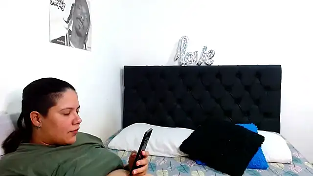 suzy paz online show from May 14, 2026, 9:56 pm