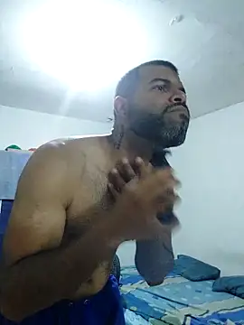 Snapshot of thom_1 chatting on May 9, 2026, 12:47 am thom 1 online show from May 9, 2026, 12:47 am