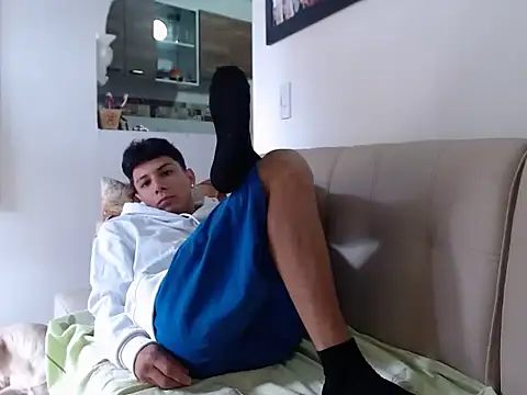 waner thom online show from February 8, 2026, 4:05 pm