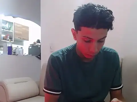 waner thom online show from April 2, 2026, 5:47 am