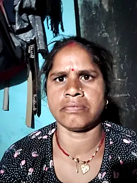 Snapshot of Hot_kiran4 chatting on February 4, 2026, 8:59 pm Hot kiran4 online show from February 4, 2026, 8:59 pm