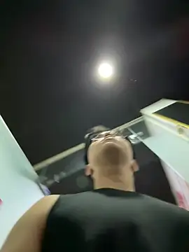 lucas-N888 online show from February 6, 2026, 5:14 am