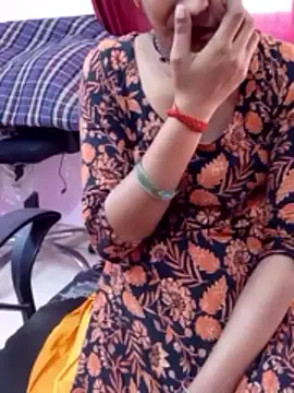 Snapshot of Hot_baby900 chatting on February 24, 2026, 3:40 am Hot baby900 online show from February 24, 2026, 3:40 am