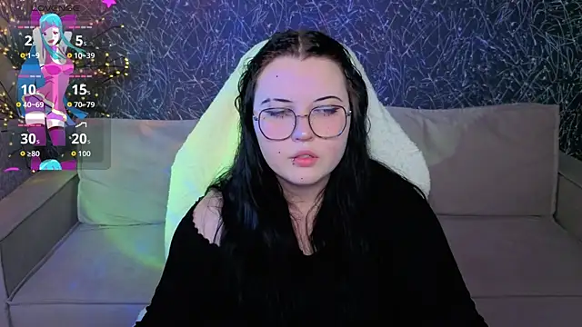 Snapshot of Kira_G0ld chatting on June 25, 2026, 5:07 pm Kira G0ld online show from June 25, 2026, 5:07 pm