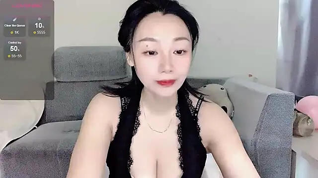 Snapshot of Sunny------ chatting on February 23, 2026, 3:19 am Sunny------ online show from February 23, 2026, 3:19 am