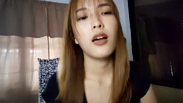 FlorindaPigna online show from February 11, 2026, 7:08 am