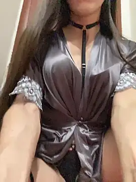 Snapshot of OnlyLeiLa chatting on March 16, 2026, 8:11 pm OnlyLeiLa online show from March 16, 2026, 8:11 pm