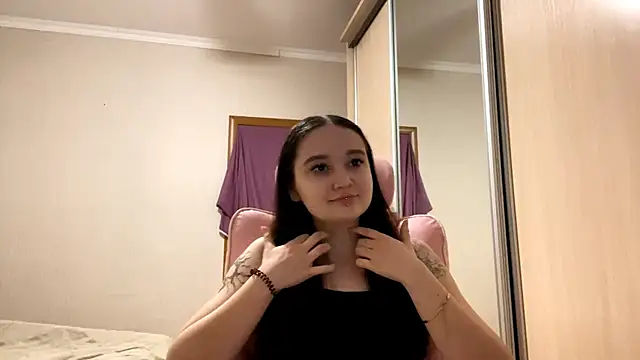 Snapshot of PiecingMap chatting on February 26, 2026, 4:29 pm PiecingMap online show from February 26, 2026, 4:29 pm