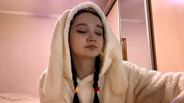 Snapshot of PiecingMap chatting on February 6, 2026, 6:26 pm PiecingMap online show from February 6, 2026, 6:26 pm