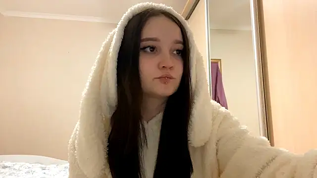 Snapshot of PiecingMap chatting on February 15, 2026, 4:17 pm PiecingMap online show from February 15, 2026, 4:17 pm