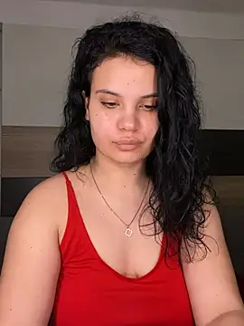 Karolina Velvet online show from February 17, 2026, 9:45 pm