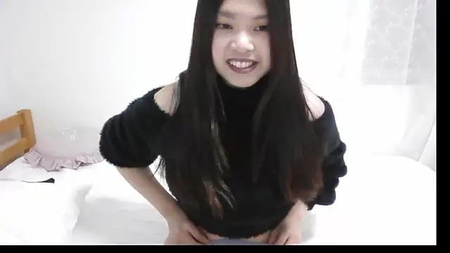 popochama  online show from February 17, 2026, 11:29 am