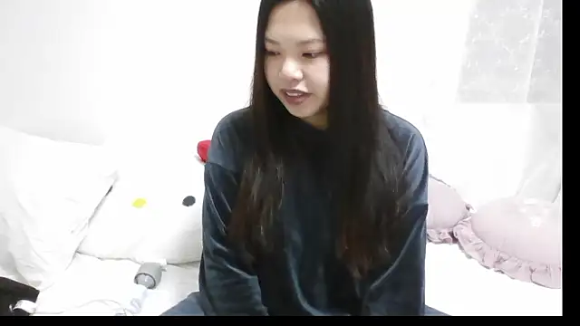 popochama  online show from February 20, 2026, 2:30 pm