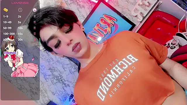 Snapshot of Maddye_Fox chatting on March 27, 2026, 7:04 pm Maddye Fox online show from March 27, 2026, 7:04 pm