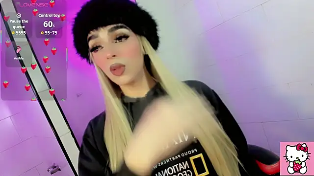 Snapshot of Maddye_Fox chatting on March 13, 2026, 7:19 pm Maddye Fox online show from March 13, 2026, 7:19 pm